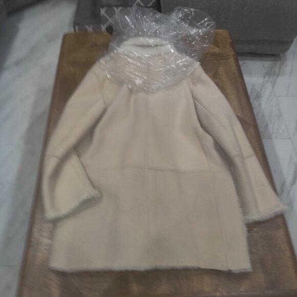 Lafayette 148 shearling reversible jacket size M New $5998 (roomy) - Picture 2 of 6